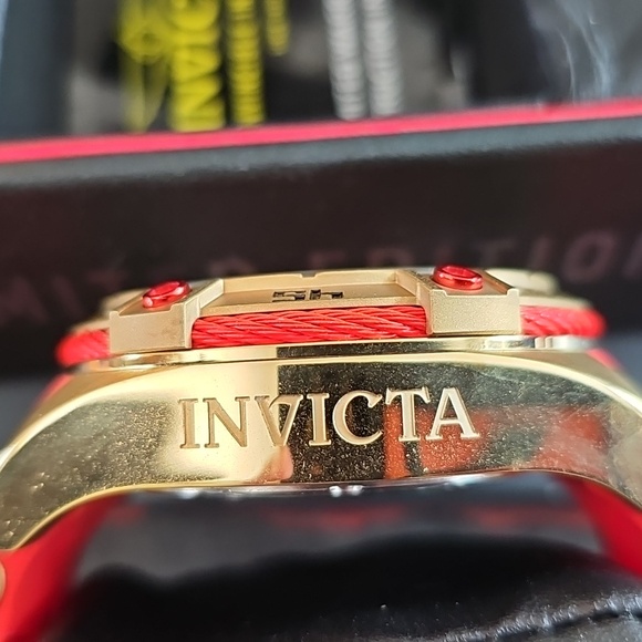 Invicta Gold and Red Tachymeter Watch Iron MAN - Picture 4 of 4